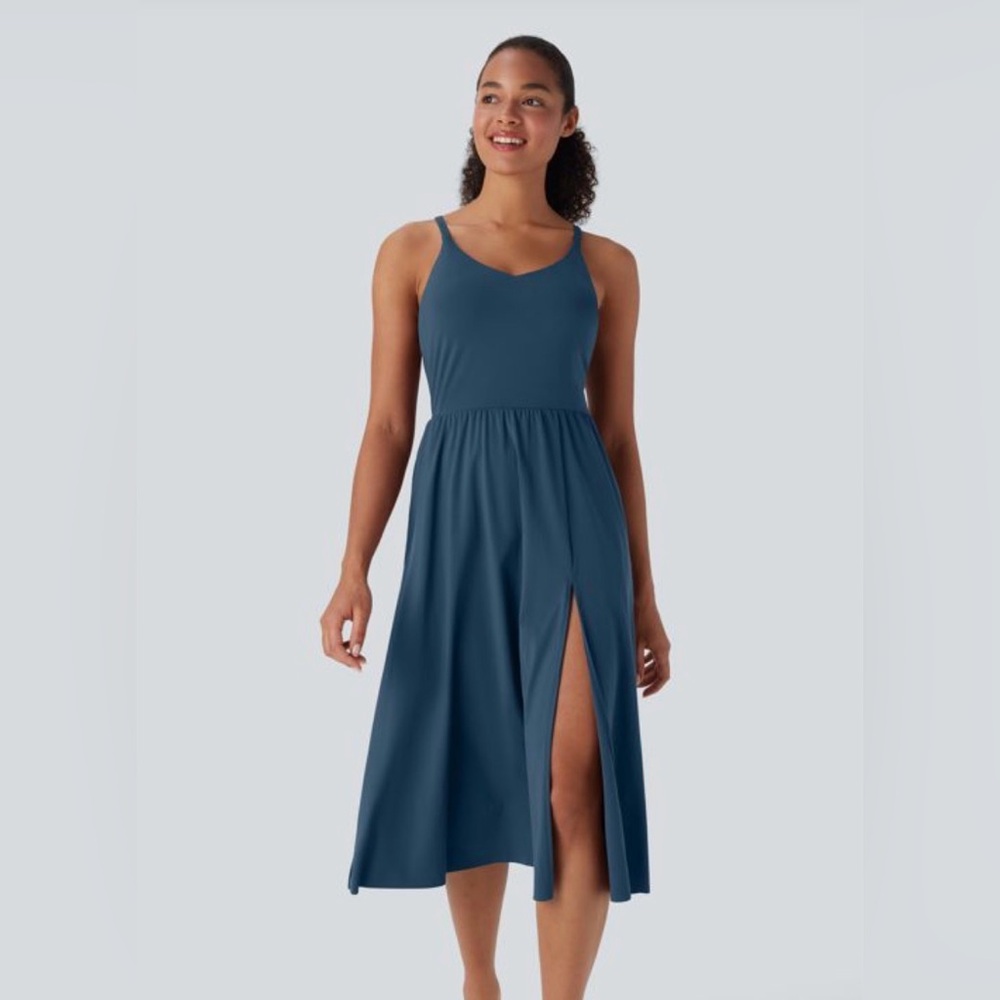 NWT Halara SoftlyZero Airy Racerback Slip Dress Pockets Built in Bra Medium A-C